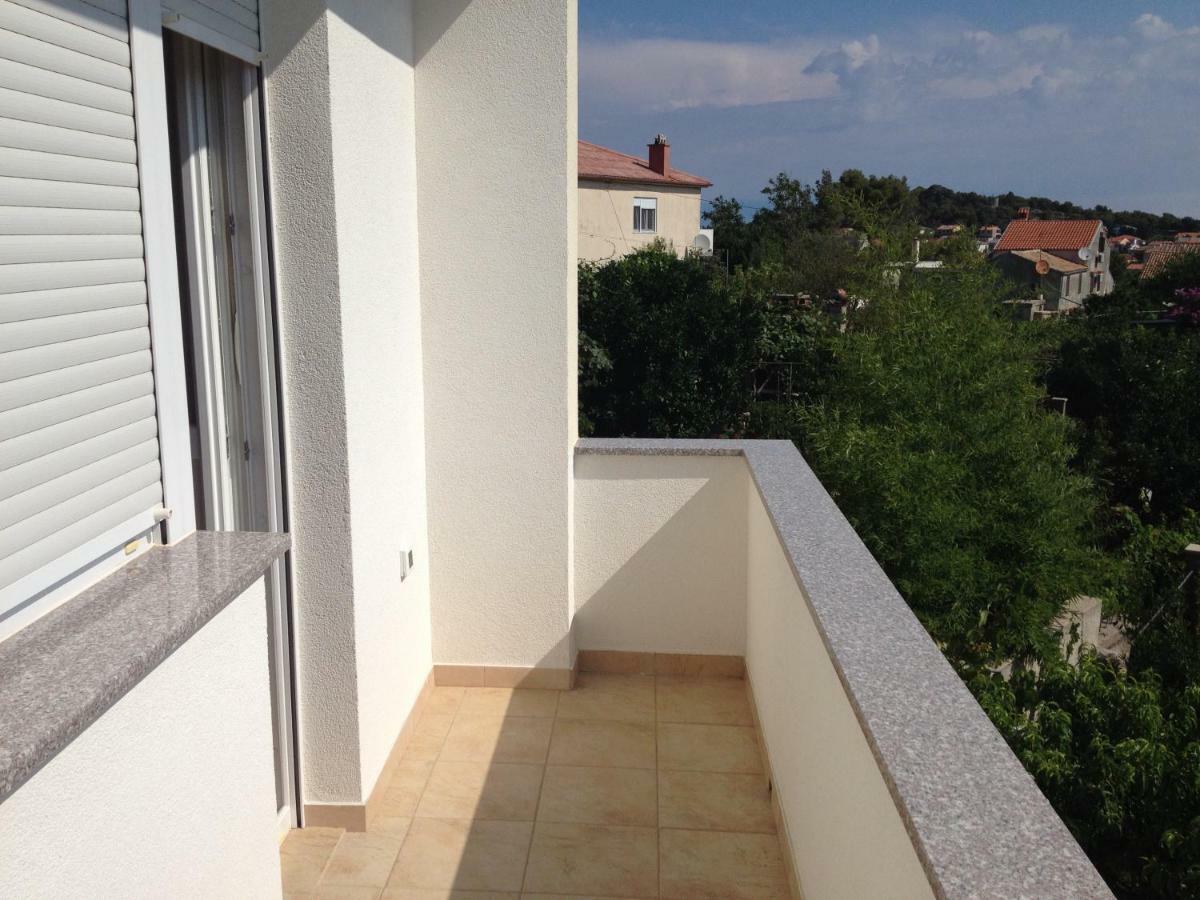 Apartmani Dorita มาลีโลชินจ์ ภายนอก รูปภาพ